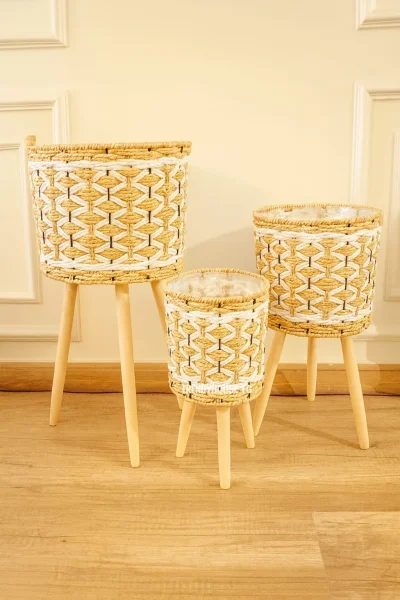 طقم بوتات مستورد 