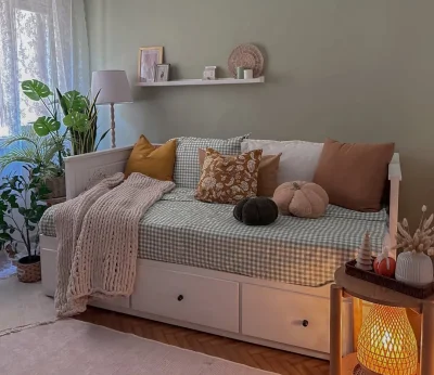 كنبه سرير بالمراتب 