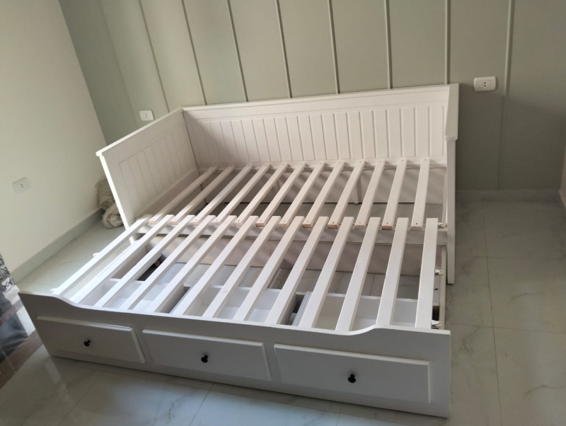 كنبه سرير بدون مراتب 